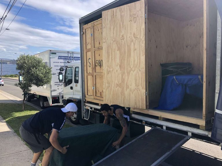 L Wahroonga to Waverton Removals 8 1